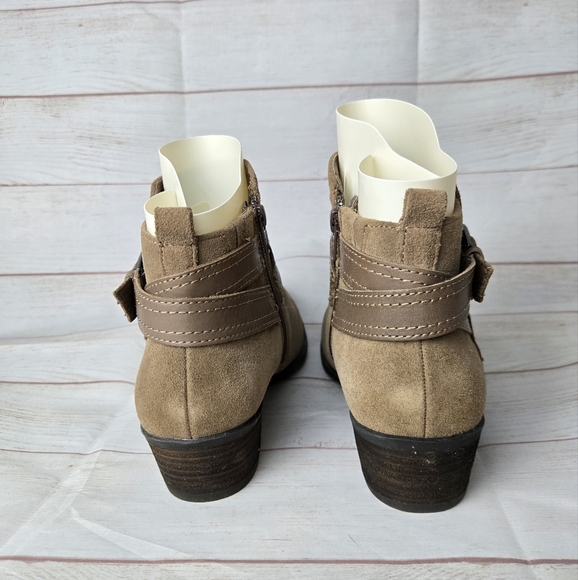 Earth Origins Booties Women Size 8 - Picture 3 of 6